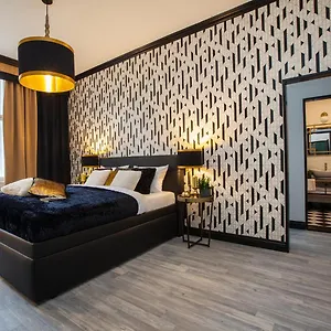 golden-prague-rooms.praguehotelsweb.com/